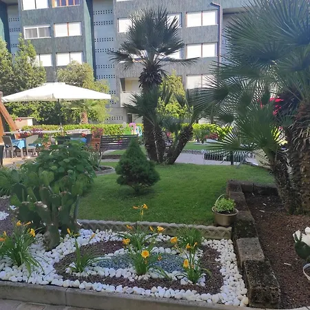 Ai Pini Otel Grado