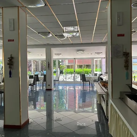 Hotell Ai Pini Grado