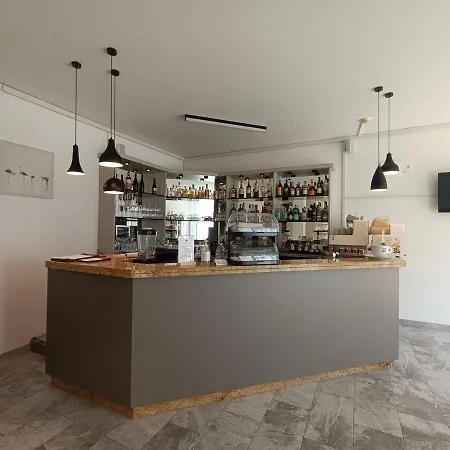 Otel Ai Pini Grado