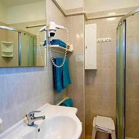 Ai Pini Hotell 3*