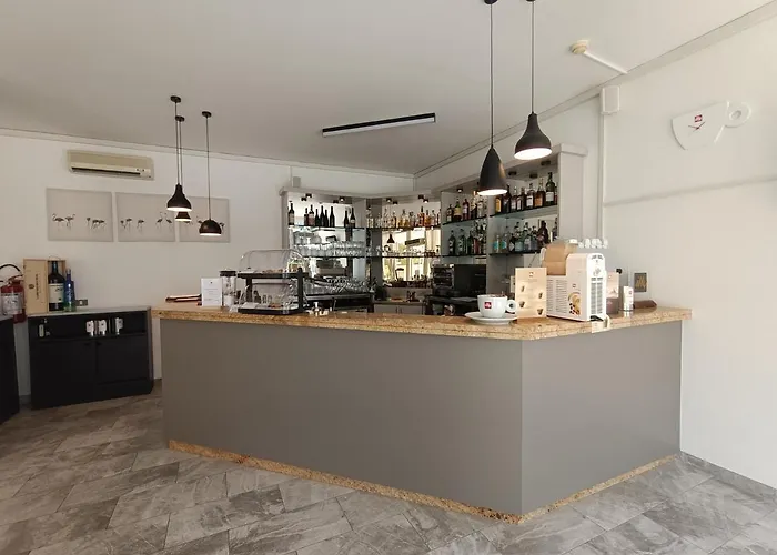 Ai Pini グラード